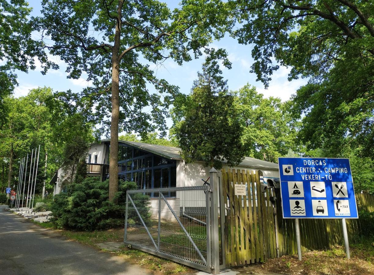 Dorcas Center&Camping Hotel Debrecen Esterno foto