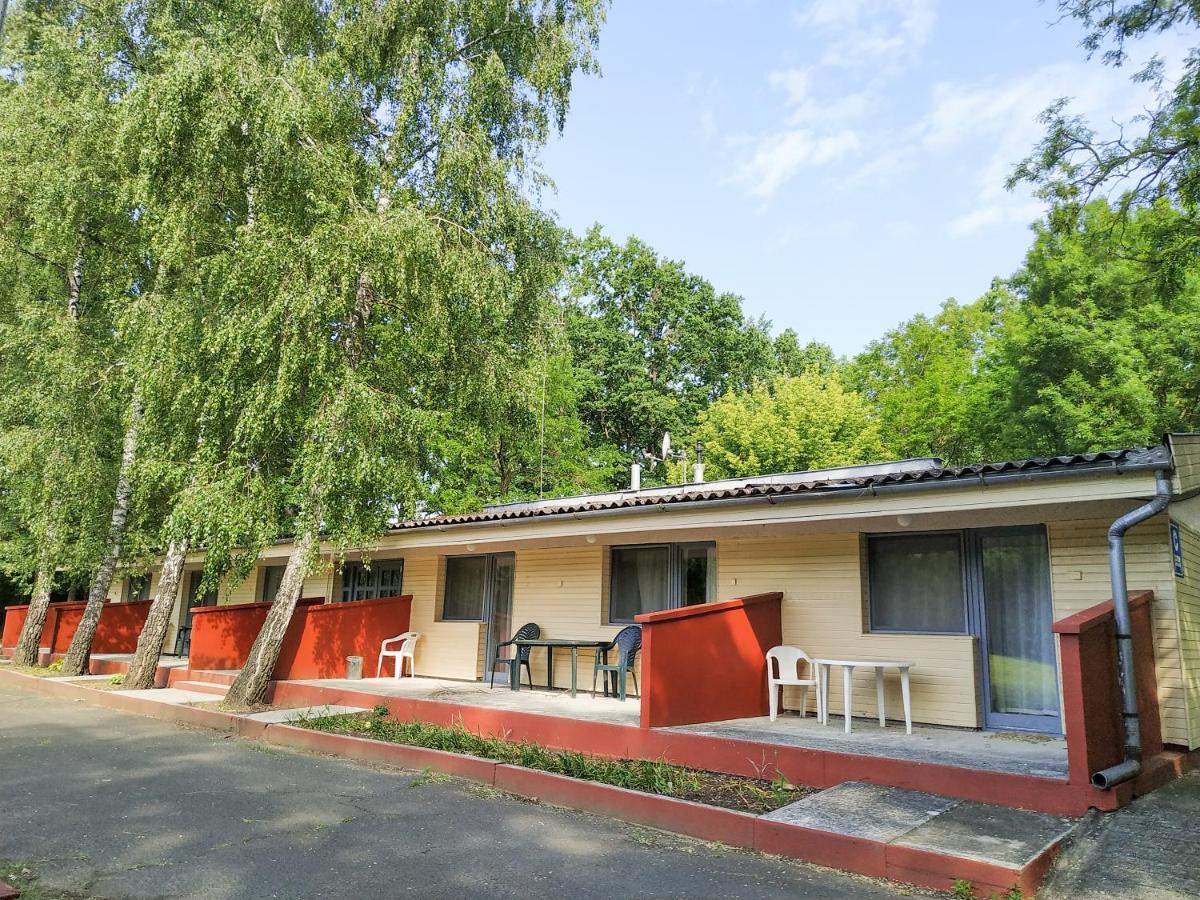 Dorcas Center&Camping Hotel Debrecen Esterno foto